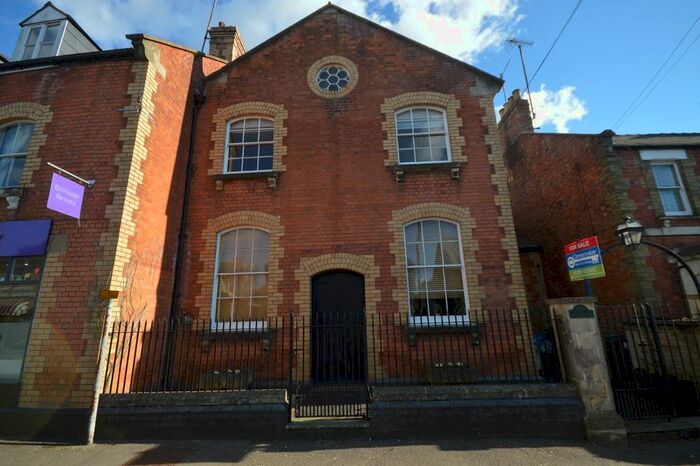 1 Bedroom Flat To Rent In Ashcroft Road, Cirencester GL7