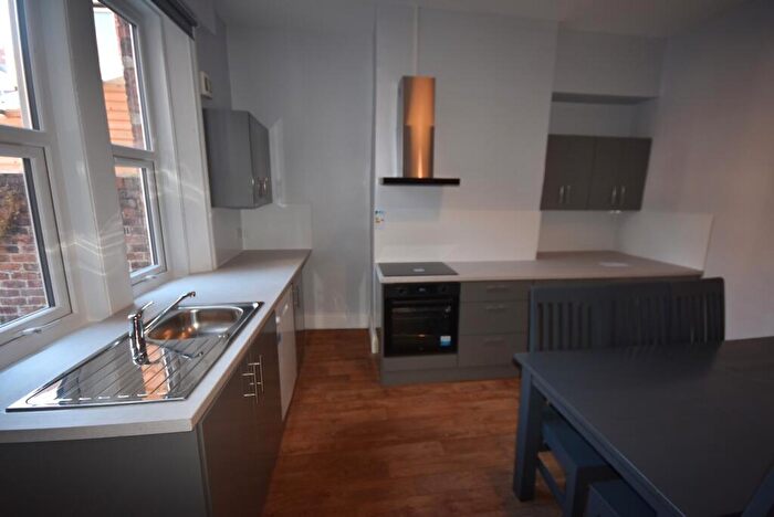 5 Bedroom End Of Terrace House To Rent In Salisbury Gardens, Jesmond Vale, NE2