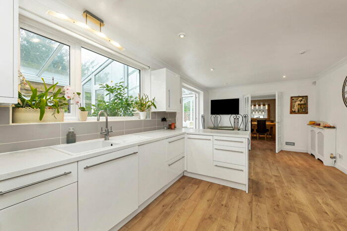 5 Bedroom Detached House For Sale In Daintree, Needingworth, St. Ives, PE27