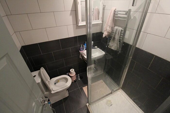 9 Bedroom Terraced House To Rent In Tiverton Road, Selly Oak, Birmingham, B29