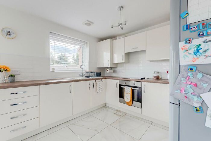 4 Bedroom Detached House For Sale In Thomas Hill Grove, Swinton, Rotherham, S64