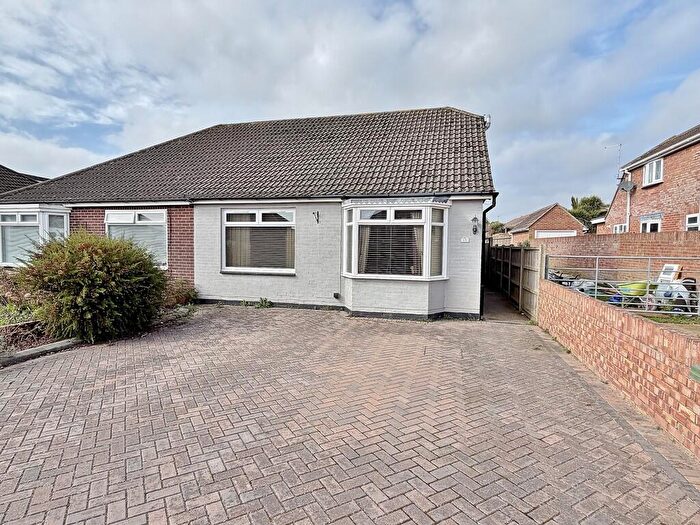 3 Bedroom Semi-Detached Bungalow For Sale In Seafield Road, Portchester, Fareham, PO16