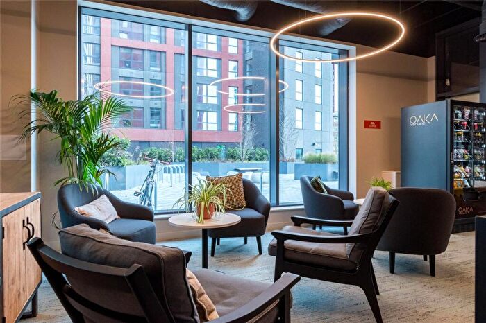 1 Bedroom Apartment For Sale In Phoenix, Saxton Lane, Leeds, LS9