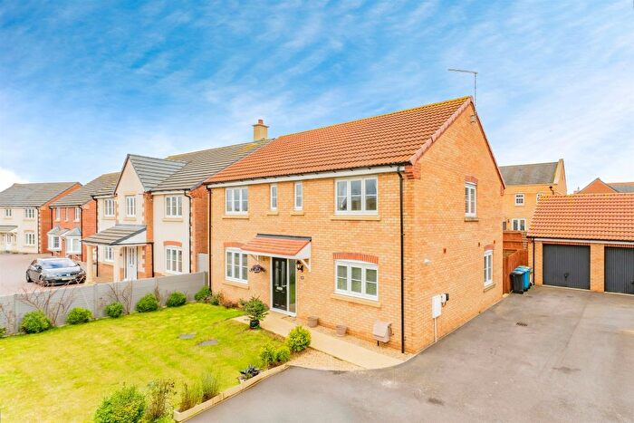 5 Bedroom Detached House For Sale In Speke Close, Corby, NN18