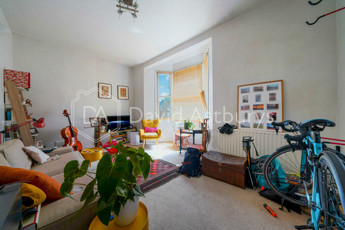 1 Bedroom Apartment To Rent In Mount View Road, Stroud Green, London, N4