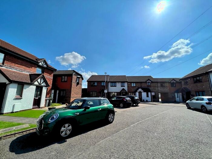 2 Bedroom Terraced House To Rent In Gilberstoun, Edinburgh, EH15