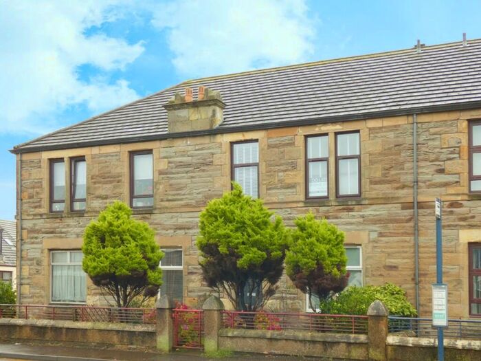 2 Bedroom Flat To Rent In Robertson Crescent, Saltcoats, Ayrshire, KA21