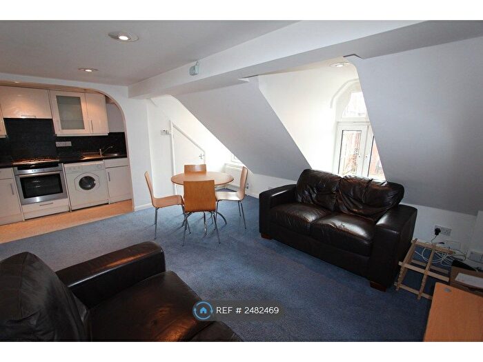 1 Bedroom Flat To Rent In Haverstock Hill, London, NW3