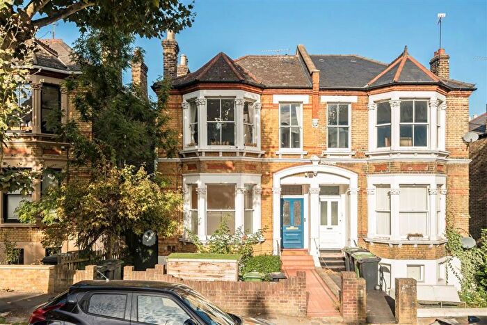 2 Bedroom Flat For Sale In Jerningham Road, New Cross, SE14