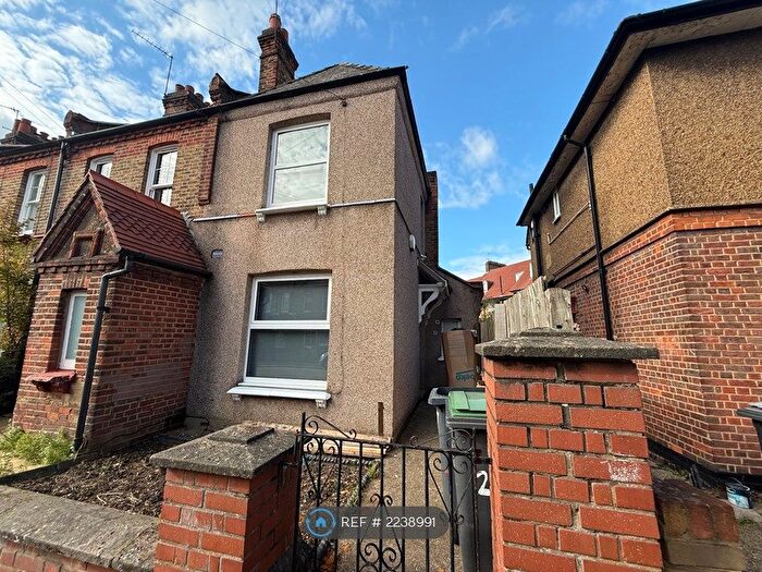 2 Bedroom Semi-Detached House To Rent In Moselle Avenue, London, N22