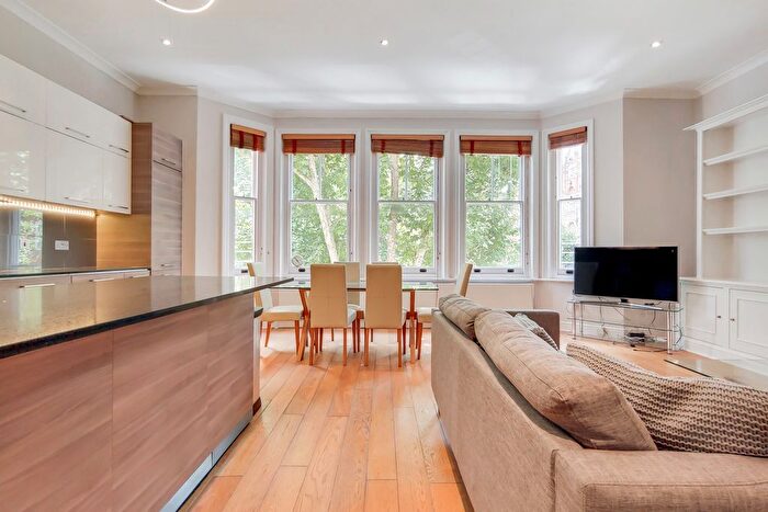 2 Bedroom Flat To Rent In Collingham Gardens, South Kensington, London, SW5