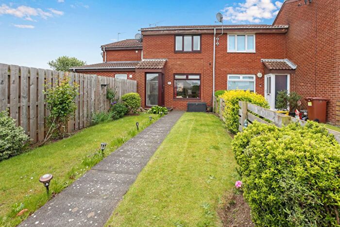2 Bedroom Terraced House For Sale In Links Walk, Port Seton, EH32