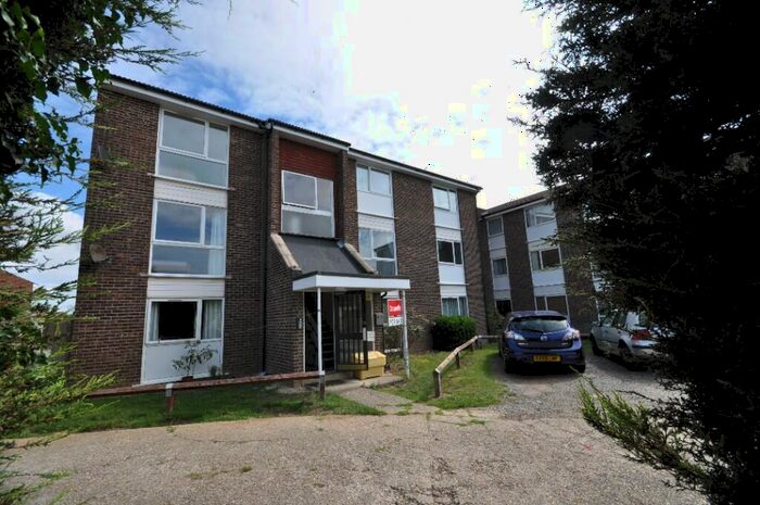 1 Bedroom Flat To Rent In Cornflower Drive, Chelmsford, Essex, CM1