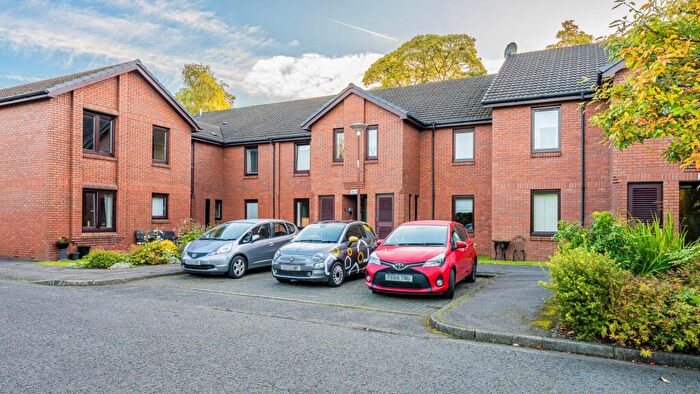 1 Bedroom Retirement Property For Sale In Cairndow Court, Muirend, G44