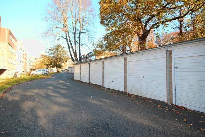 Parking/garage To Rent In Kingsmere, London Road, Preston, Brighton, BN1