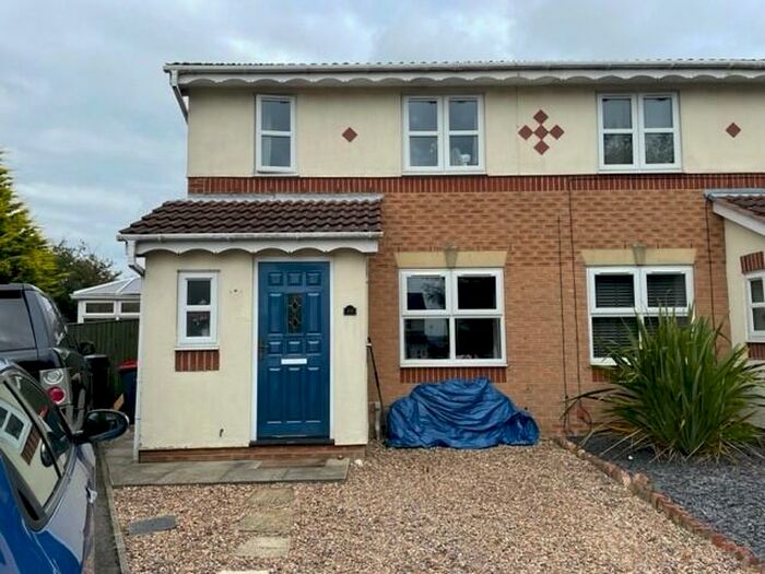 3 Bedroom Semi-Detached House To Rent In Oakham Drive, Selston, NG16