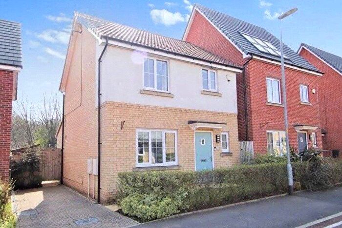 3 Bedroom Detached House For Sale In Fustian Avenue, Heywood, Greater Manchester, OL10