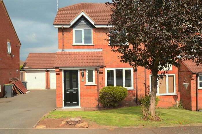 3 Bedroom Semi-Detached House To Rent In Hammersmith Close, Nuthall, Nottingham, Nottinghamshire, NG16