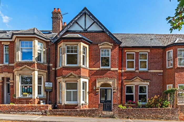 1 Bedroom Flat To Rent In Owens Road, Owen House, SO22