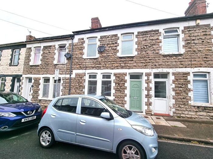 2 Bedroom Terraced House For Sale In Queen Street, Barry, CF62
