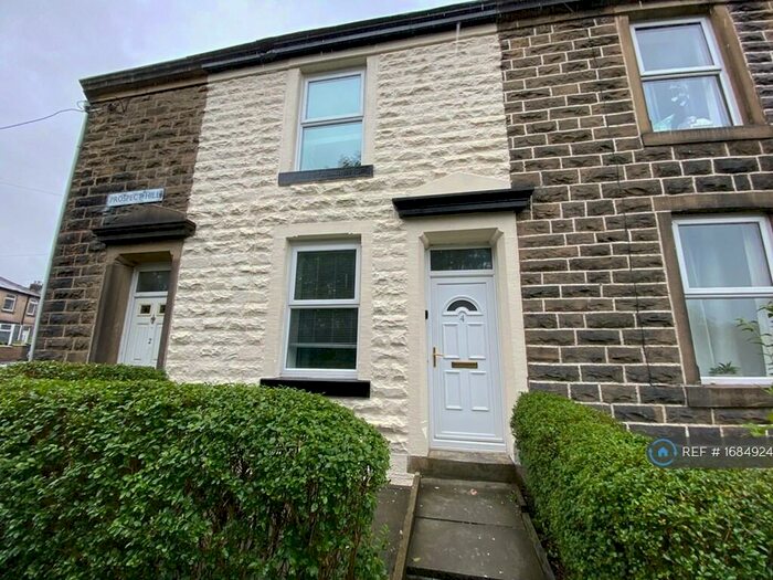 2 Bedroom Terraced House To Rent In Prospect Hill, Rawtenstall, Rossendale, BB4