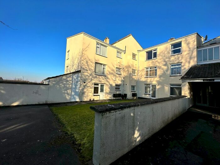 1 Bedroom Flat To Rent In Pinkhams Twist, Ash Court Pinkhams Twist, BS14