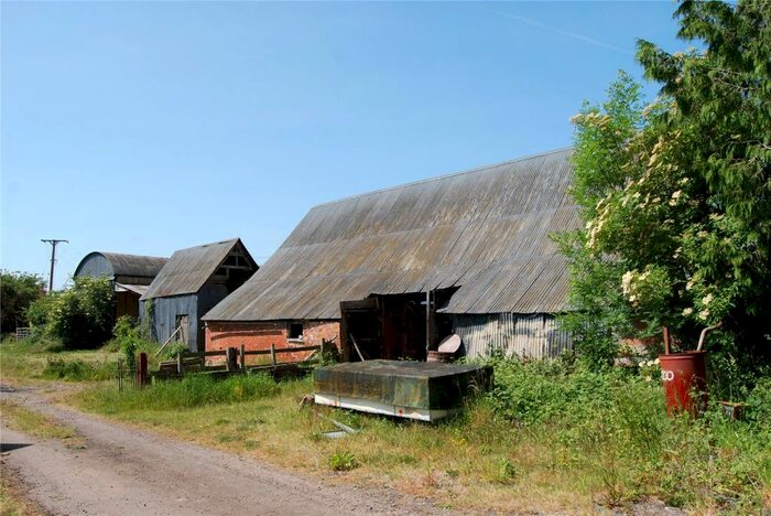 3 Bedroom Detached House For Sale In Upleadon, Newent, Gloucestershire, GL18