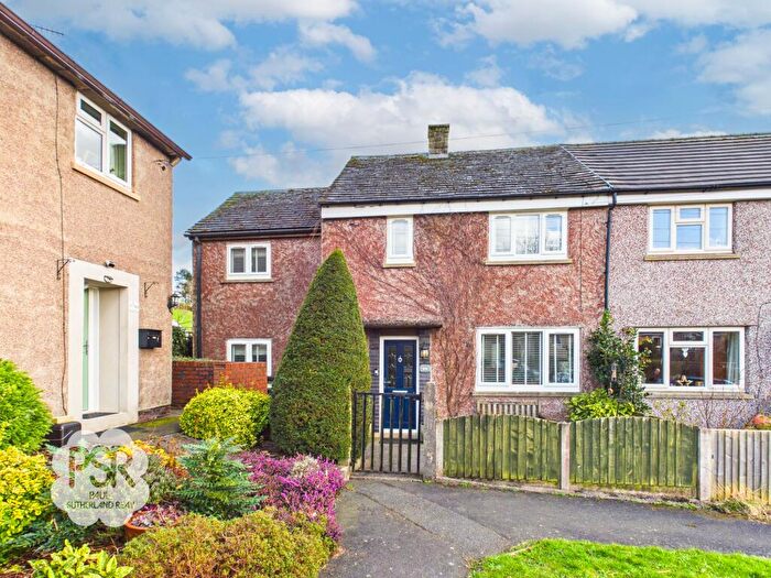 4 Bedroom Semi-Detached House For Sale In Lea Road, Hayfield, SK22