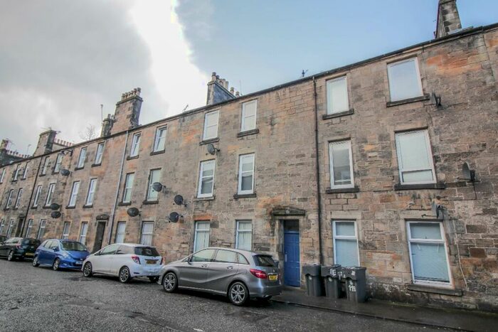 2 Bedroom Flat To Rent In Bruce Street, Stirling Town, Stirling, FK8