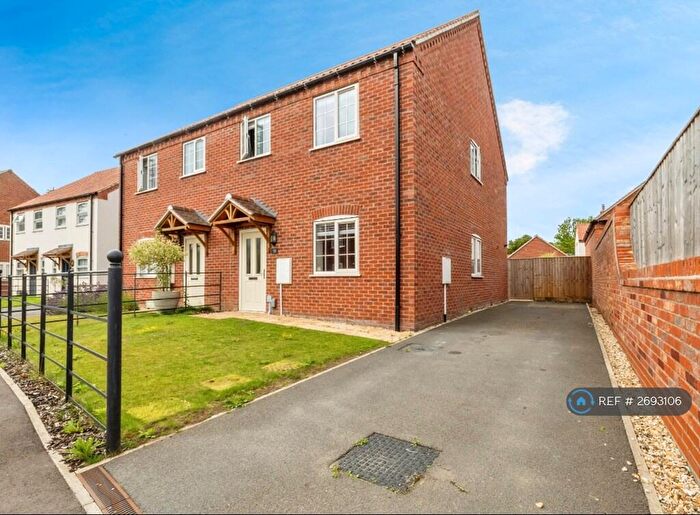 3 Bedroom Semi Detached House To Rent In Main Drive, Lincoln, LN2