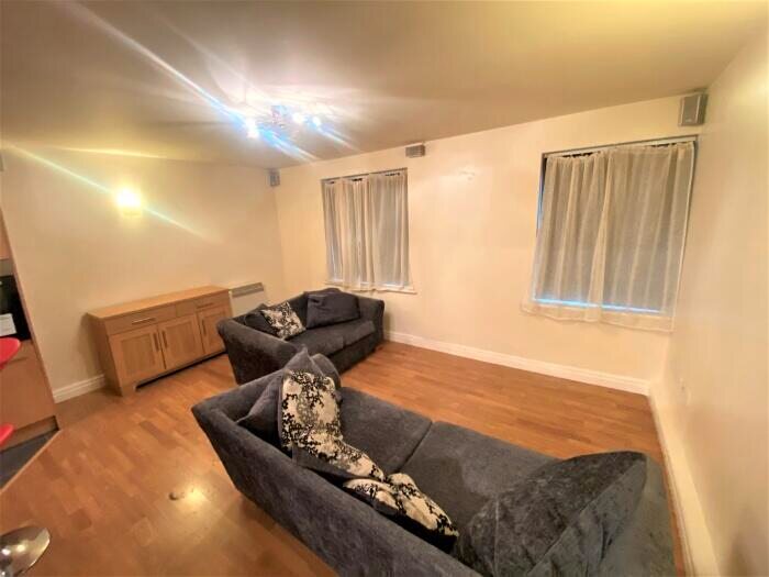 1 Bedroom Flat For Sale In Chaddock Street Preston, PR1