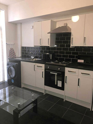 4 Bedroom House To Rent In Cameron Street, Liverpool, L7