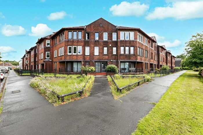 2 Bedroom Flat For Sale In London Road, Tollcross, G32
