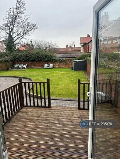 1 Bedroom Flat To Rent In Liverpool, Liverpool, L23