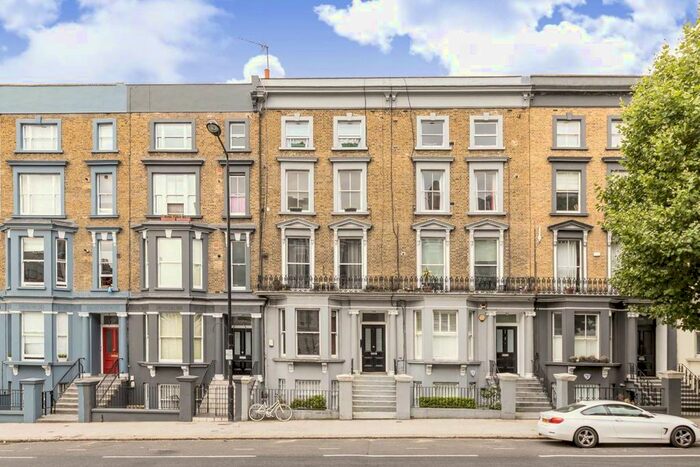 Studio To Rent In Ladbroke Grove, London, W10