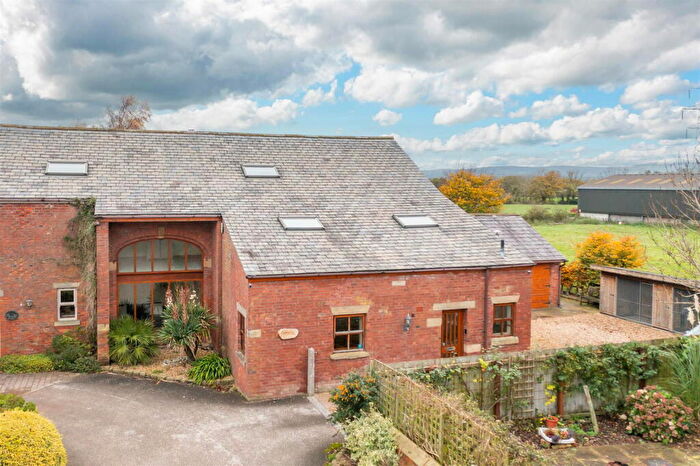 4 Bedroom Barn Conversion For Sale In Pear Tree Barn, Moorside Lane, Woodplumpton, Preston, PR4