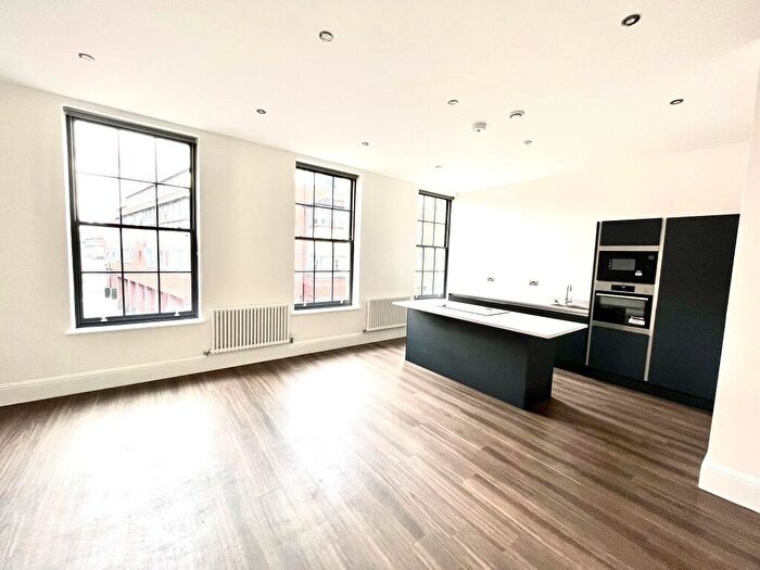 2 Bedroom Apartment To Rent In Pilcher Gate, Nottingham, NG1