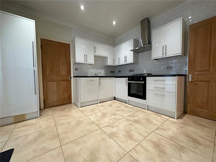 2 Bedroom Maisonette To Rent In Kenley Road, Twickenham, TW1