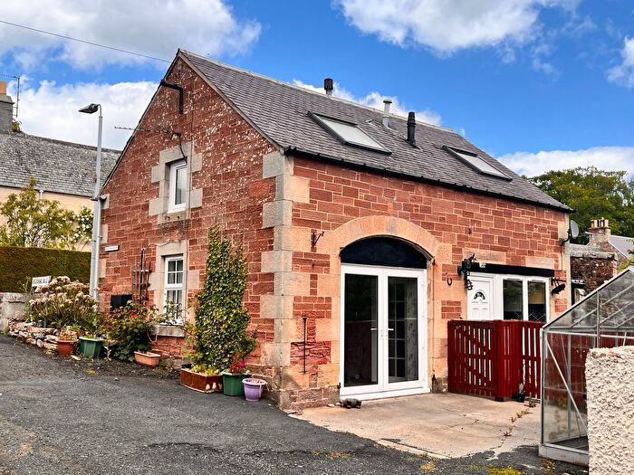 2 Bedroom Cottage For Sale In The Coachhouse, St Boswells, TD6