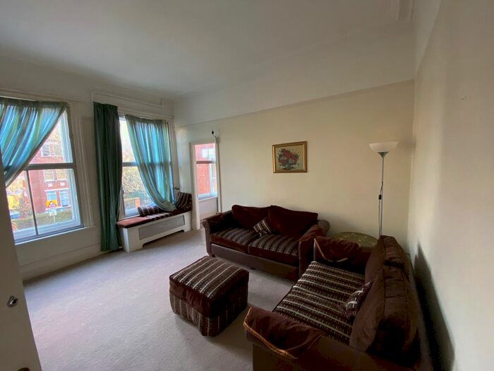 1 Bedroom Flat To Rent In Mapesbury Road, Queens Park London, NW2