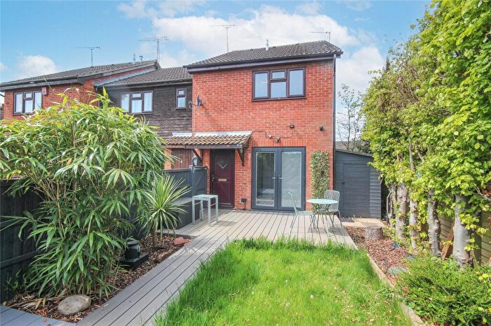 1 Bedroom End Of Terrace House To Rent In Barley Croft, London Road, Woolmer Green, SG3