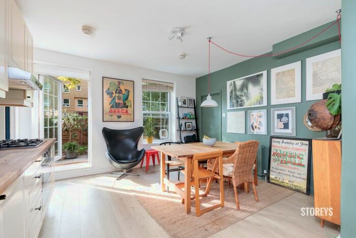 2 Bedroom Flat To Rent In Archer House, Whitmore Estate, Hoxton, N1