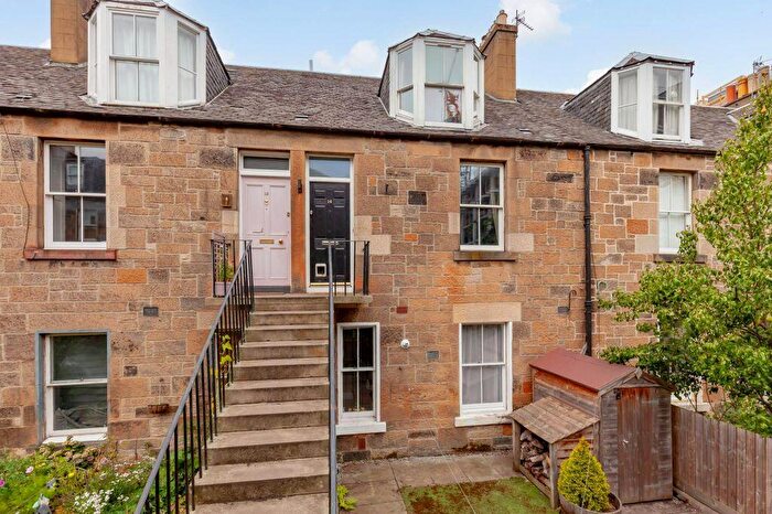 2 Bedroom Flat For Sale In Bright Terrace, Haymarket, Edinburgh, EH11