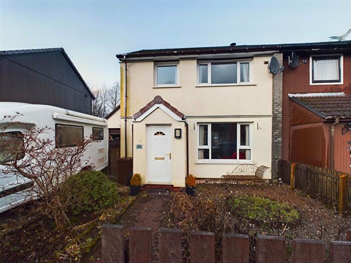 3 Bedroom End Of Terrace House For Sale In Grant Place, Fort William, PH33