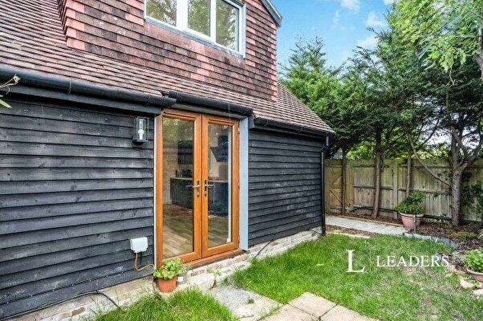 1 Bedroom House To Rent In Dairy Barn, Bognor Road, Broadbridge Heath, RH12