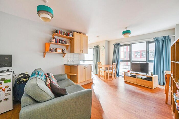 2 Bedroom Flat For Sale In Carrington Street, Derby, DE1