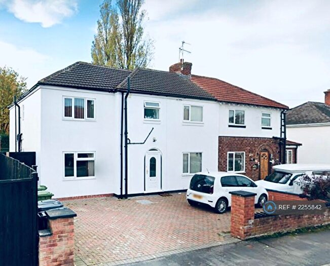 7 Bedroom Semi-Detached House To Rent In Lee Road, Leamington Spa, CV31