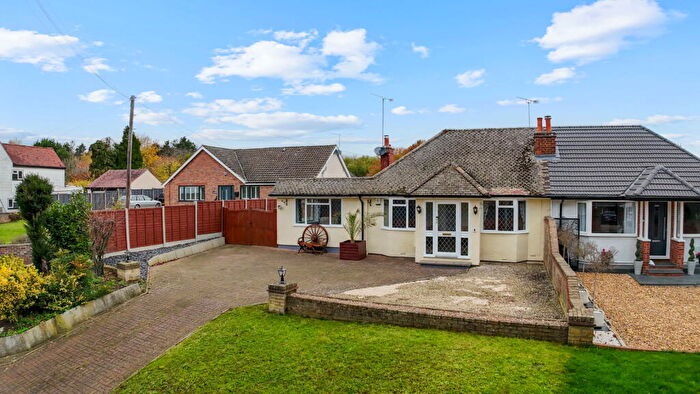 3 Bedroom Semi-Detached Bungalow For Sale In Redricks Lane, Sawbridgeworth, Hertfordshire, CM21