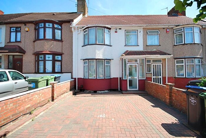 3 Bedroom Terraced House To Rent In Woodstock Road, Wembley, Middlesex, HA0