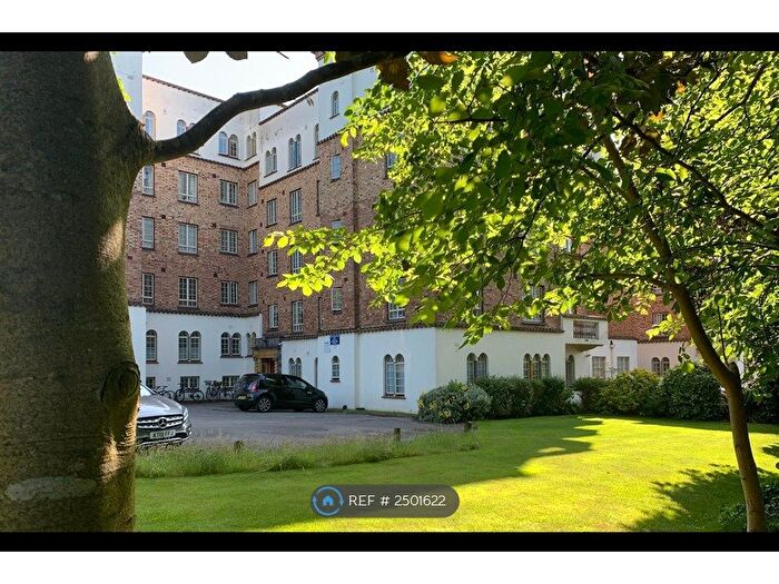 1 Bedroom Flat To Rent In Bournemouth, Bournemouth, BH5